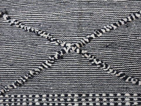 Amadsu  Moroccan Kilim Rug 6'0" x 10'3"