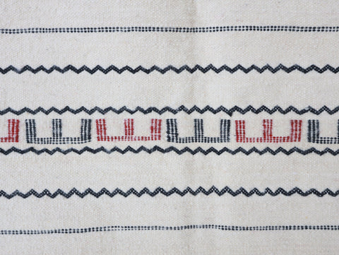 Dihina Moroccan Kilim Rug 2'6" x 4'5"