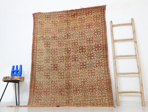 Hinan Vintage Moroccan Rug  4'8" x 7'7"