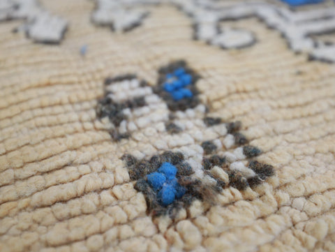 Akziz Vintage Moroccan Rug  6'6" x13'5"