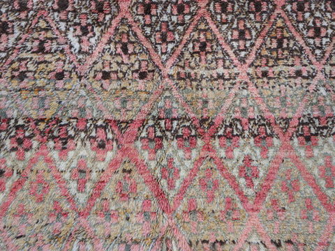 Izza Vintage Moroccan Rug  5'3" x 9'7"