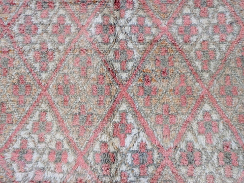 Izza Vintage Moroccan Rug  5'3" x 9'7"