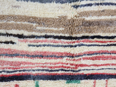 Thiyya  Moroccan Rug 5'7" x 8'7"