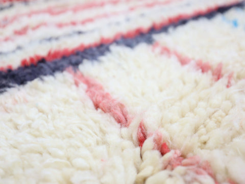 Thiyya  Moroccan Rug 5'7" x 8'7"