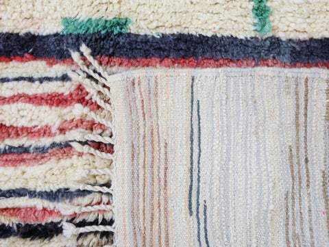 Thiyya  Moroccan Rug 5'7" x 8'7"