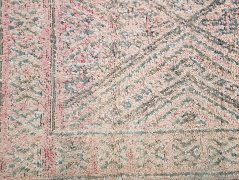 Issem Vintage Moroccan Rug  6'8" x9'6"