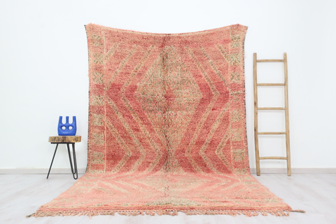 Amnayen Vintage Moroccan Rug  6'4" x10'4"