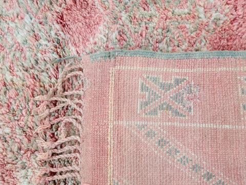 Amnayen Vintage Moroccan Rug  6'4" x10'4"