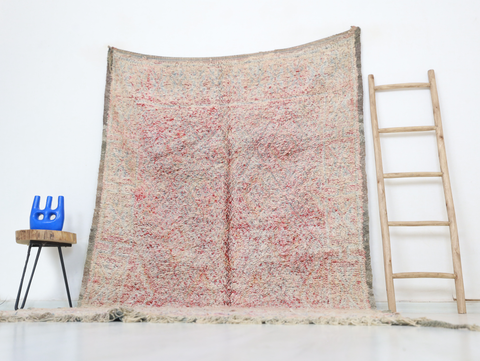 Thilelli Vintage Moroccan Rug  5'9" x10'2"