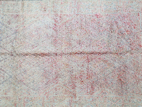 Thilelli Vintage Moroccan Rug  5'9" x10'2"