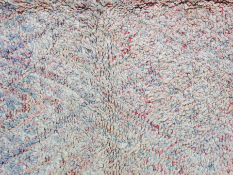 Thilelli Vintage Moroccan Rug  5'9" x10'2"