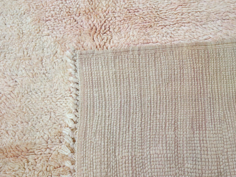 Nifas  Vintage Moroccan Rug  4'9" x 8'3"