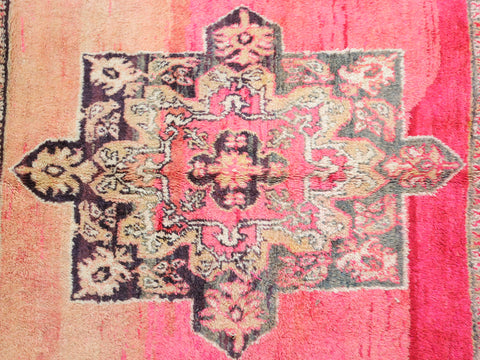 Mizig Vintage Moroccan Rug  6'9" x 13'0"