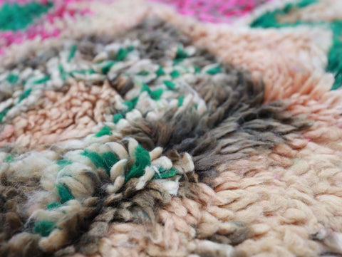 Tinireft Vintage Moroccan Rug  5'9" x9'8"