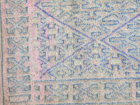 Tawurt Vintage Moroccan Rug  6'6" x9'2"