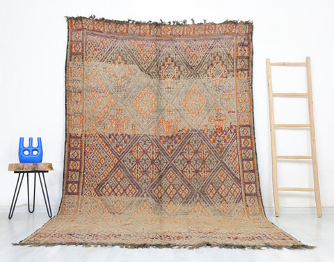 Achku Vintage Moroccan Rug  5'9" x 9'6"